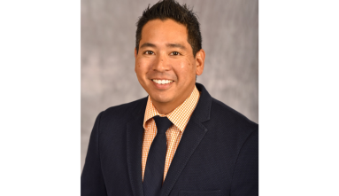 Headshot of Dodgers Senior Director of Team Travel, Scott Akasaki.